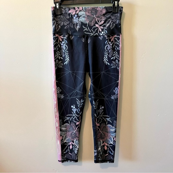 Evolution and Creation Pants - EVOLUTION AND CREATION Floral Print Leggings Size Small